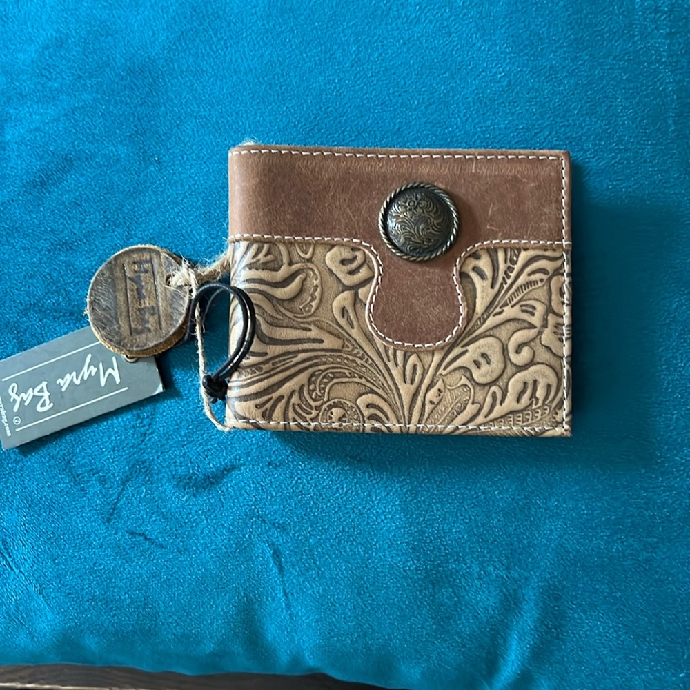 Myra Bag Tan Wallet